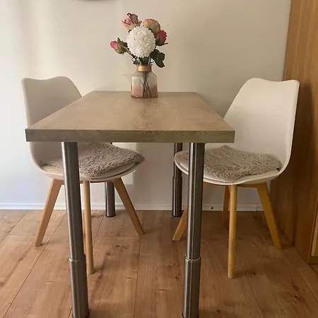 Waldblick Gaestezimmer בית הארחה 3*