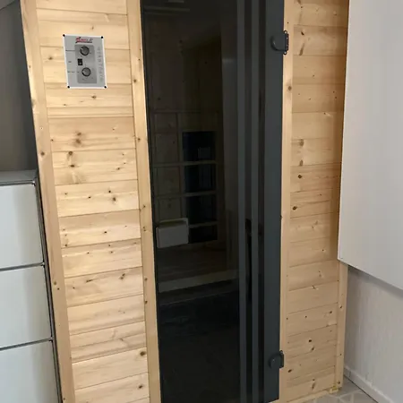 Waldblick Gaestezimmer 招待所 索嫩布尔